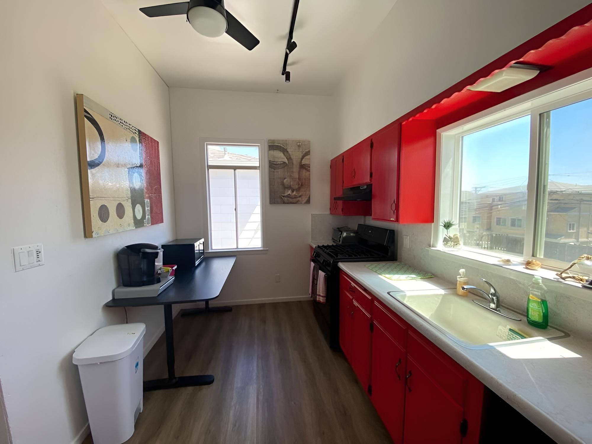 Commercial Homes - Private rooms in SSF - Property Image 2