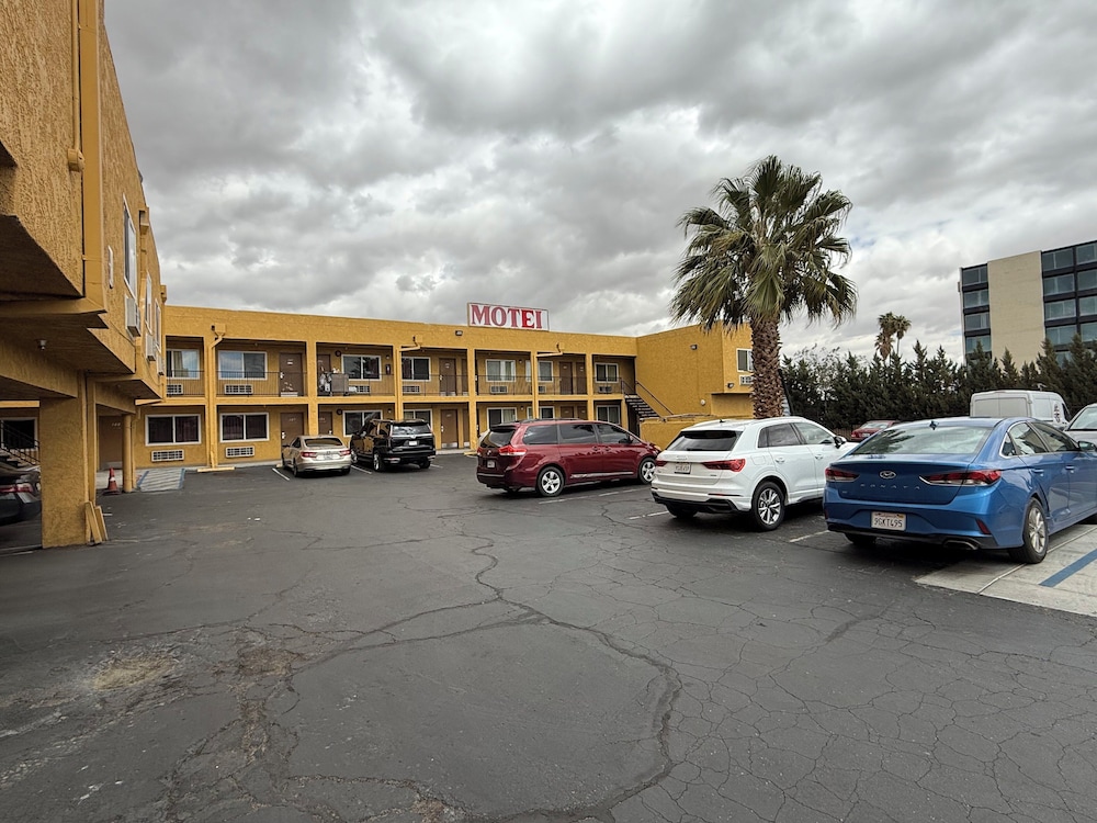 New Budget Inn