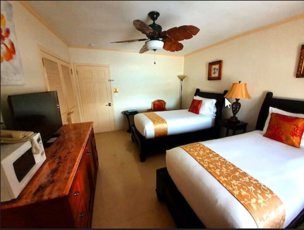 Nassau - Paradise Island Vacations - Ocean West Boutique Hotel - Property Image 34