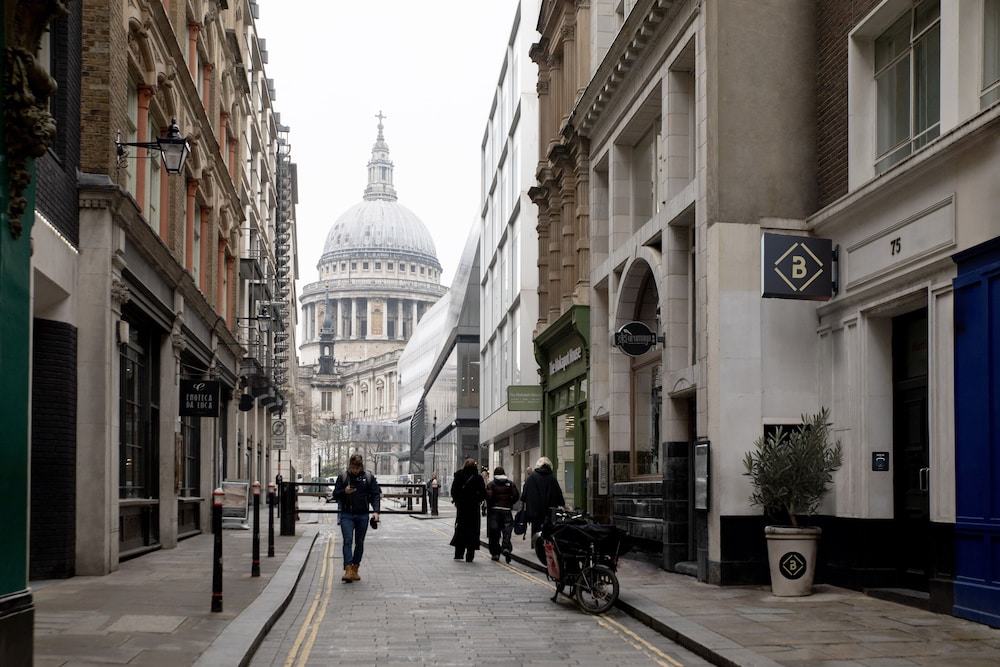 Bob W London St. Paul's