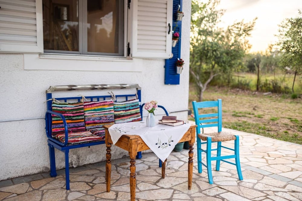 Petalidi Sunny Home One