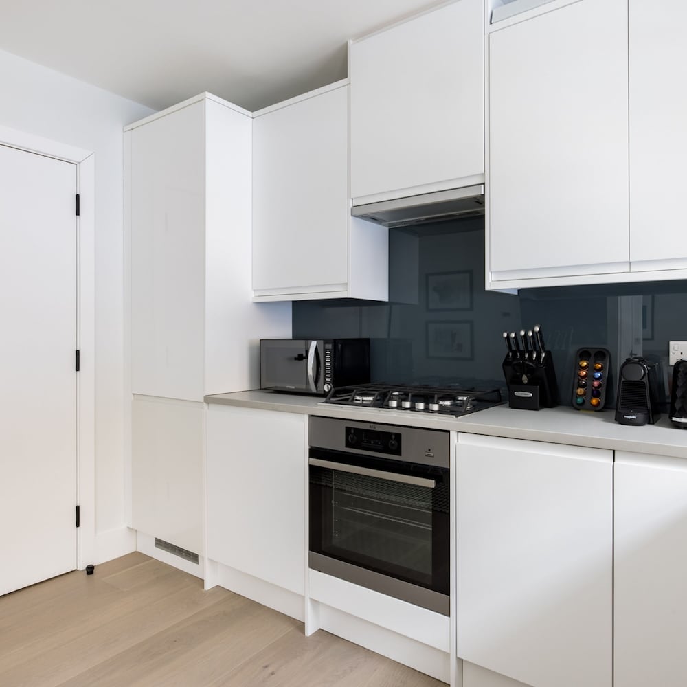 Cool Leicester Sq Studio - Netflix Nespresso