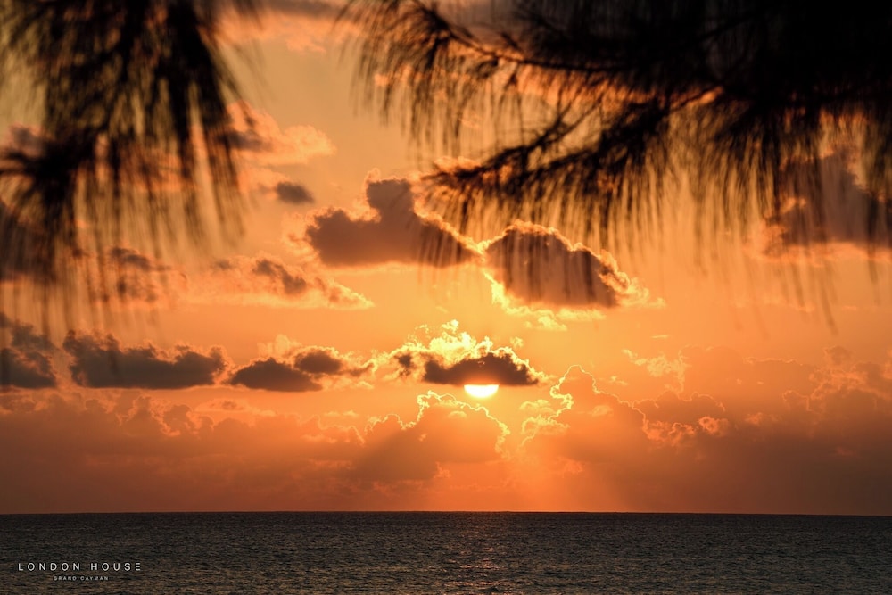 London House Seven Mile Beach Cayman