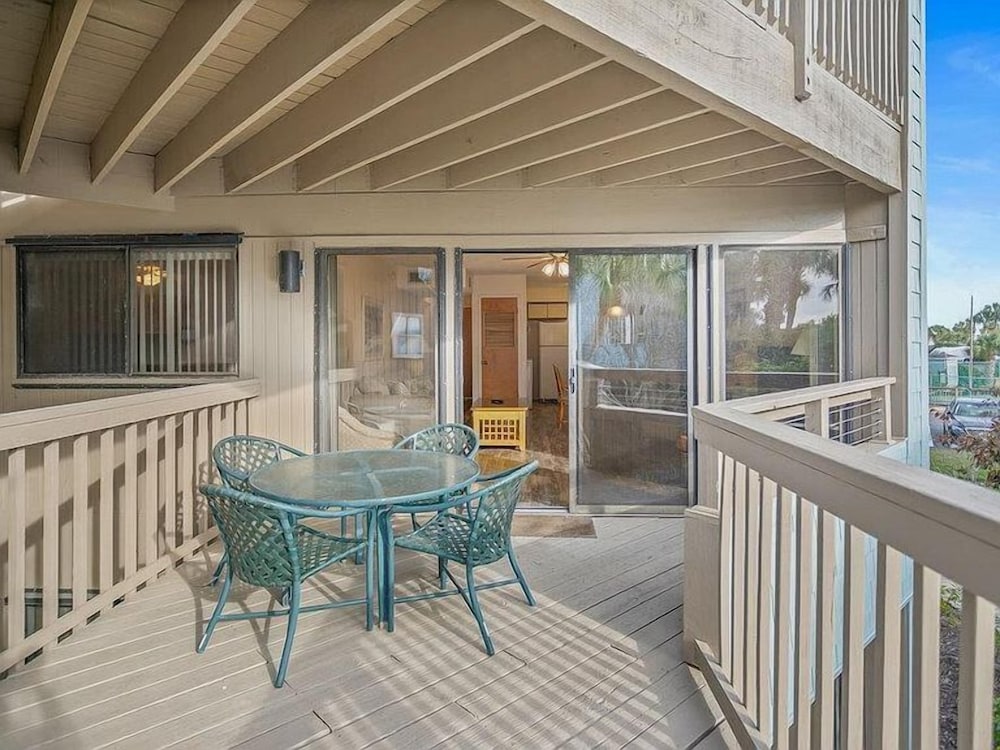 Unwind at St Augustine's Beachfront Oasis