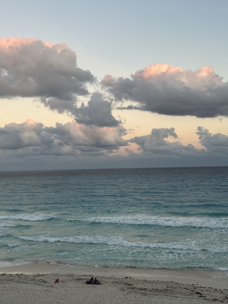 Ocean Dream 1 Bedroom Condo