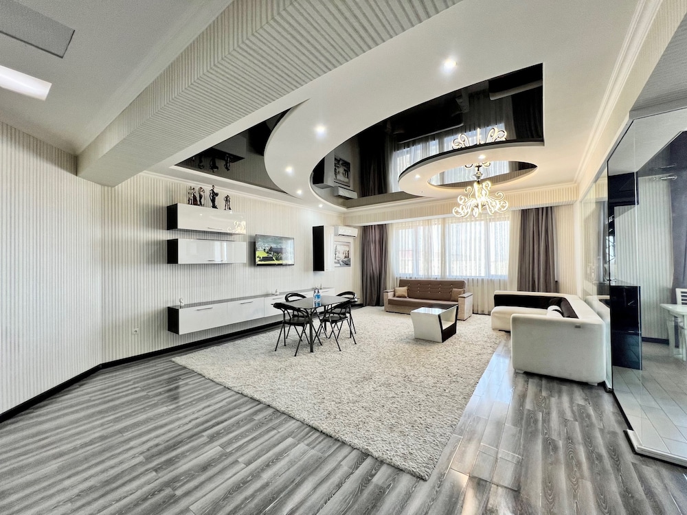 Golden house