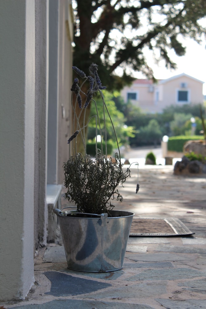 Oneira Villas