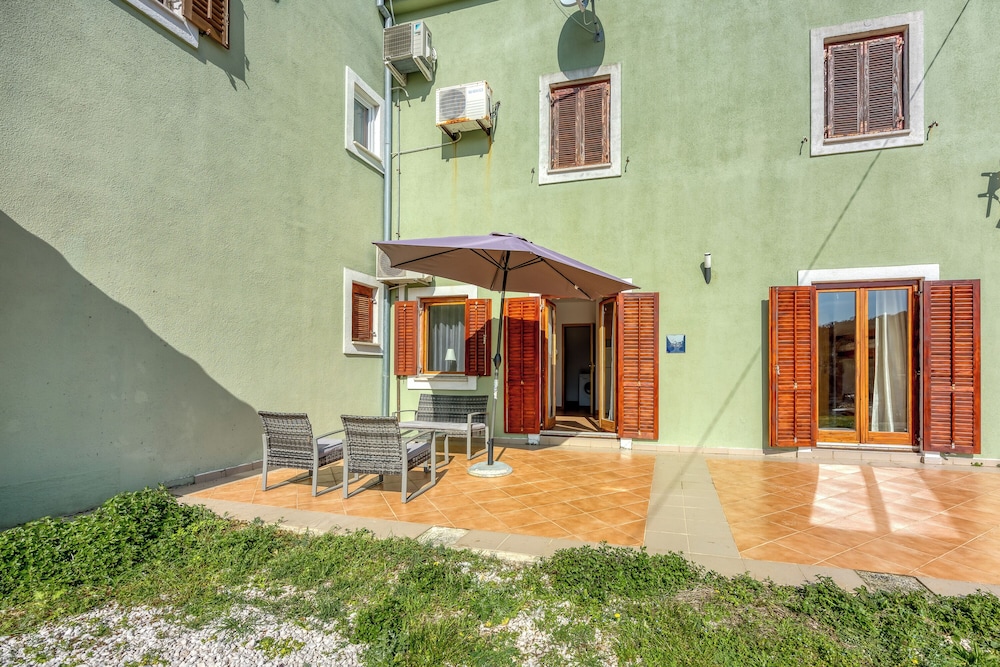 Sv. Jakov Family Apartment