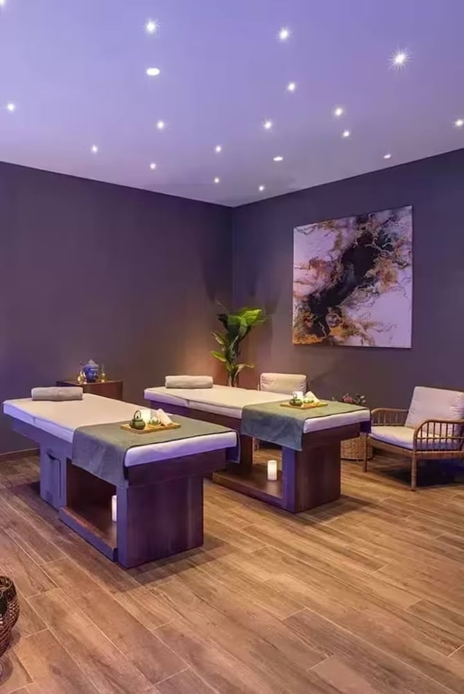 Studio in Grand Sapphire Resort & Casino