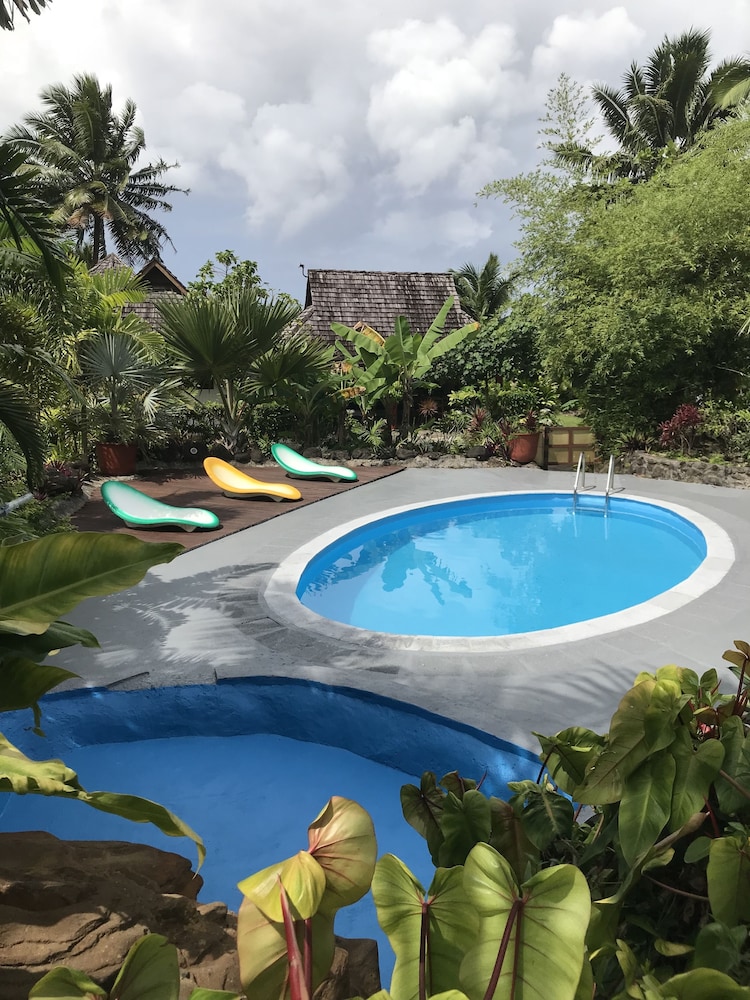 Punatea Village