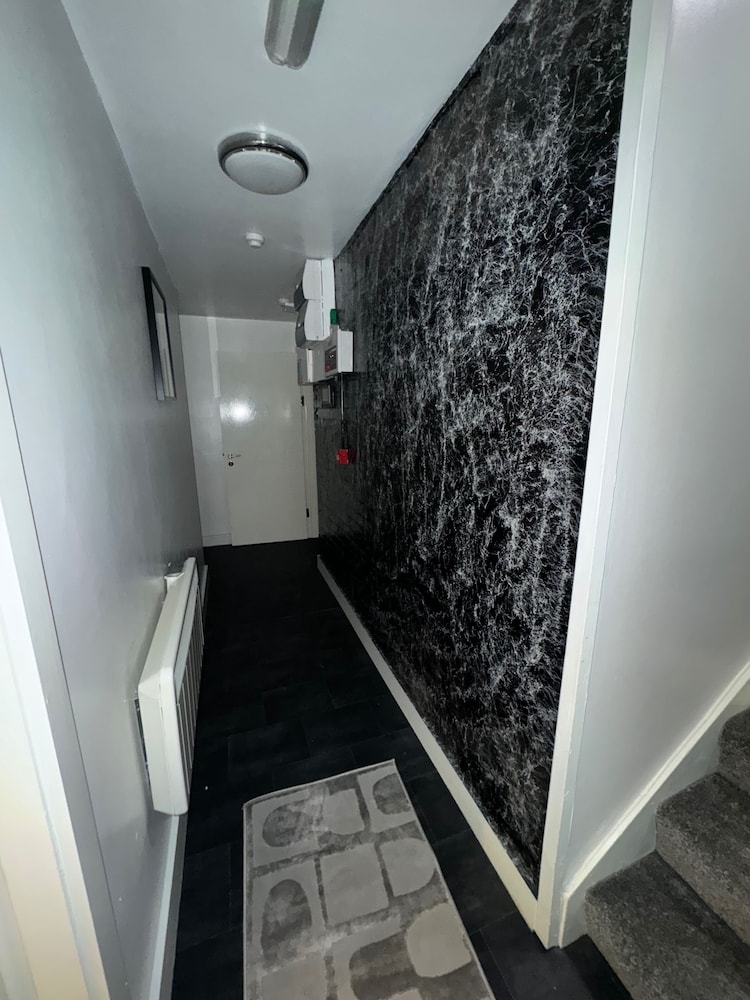 Central Sheffield 3-bed Apt, Sleeps 6 With Parking