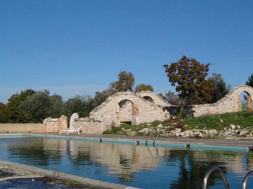 Photo 31