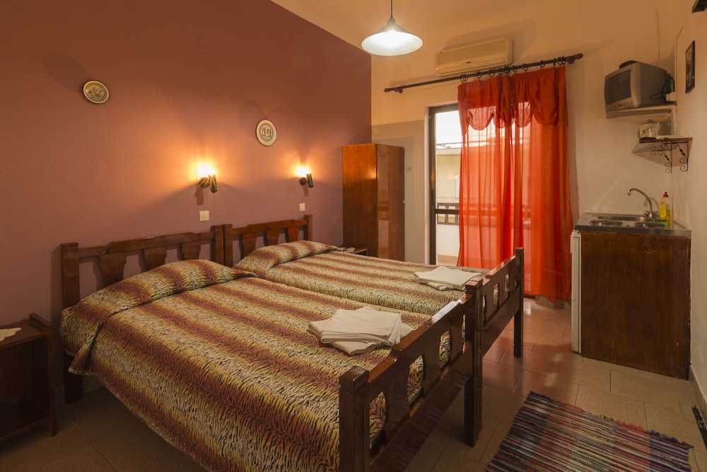 Savas Rooms