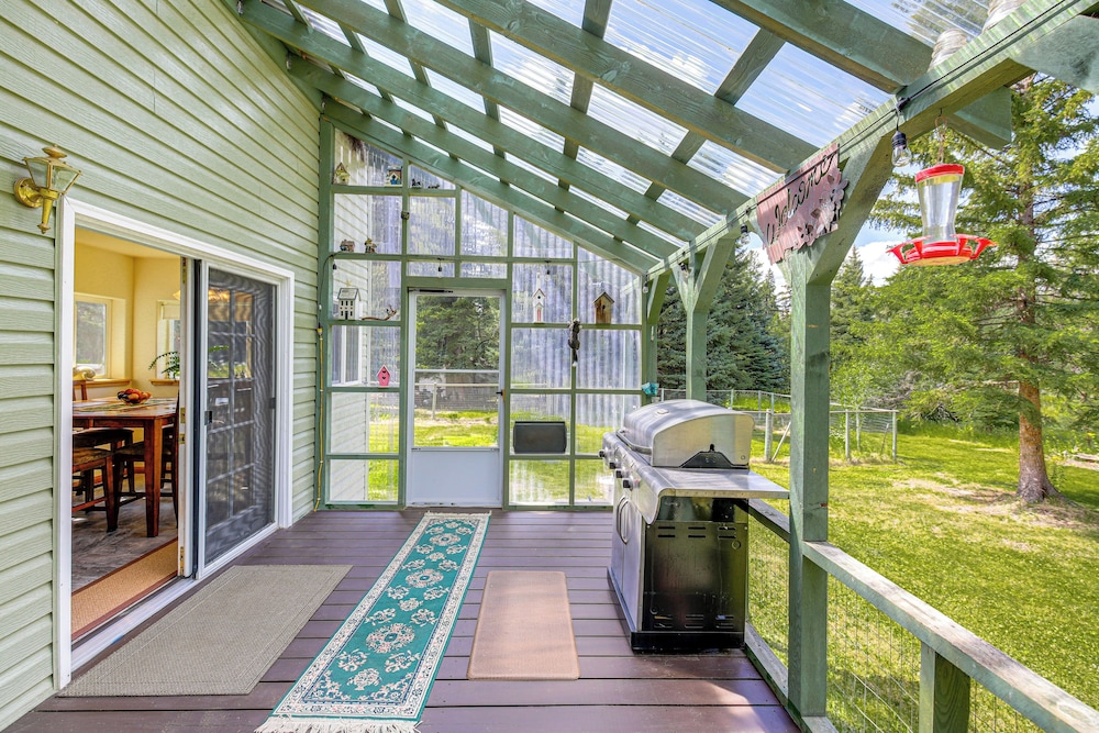 Private Hot Tub: 'enchanted Hideaway' in Lincoln!
