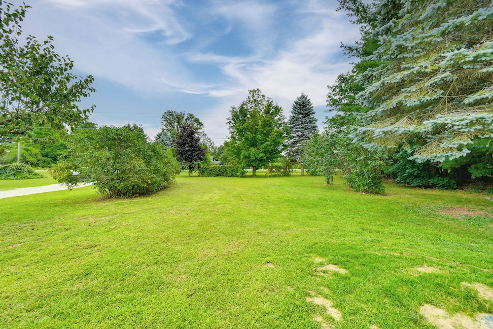 2 Mi to Turtle Creek Casino: Home w/ Game Room!