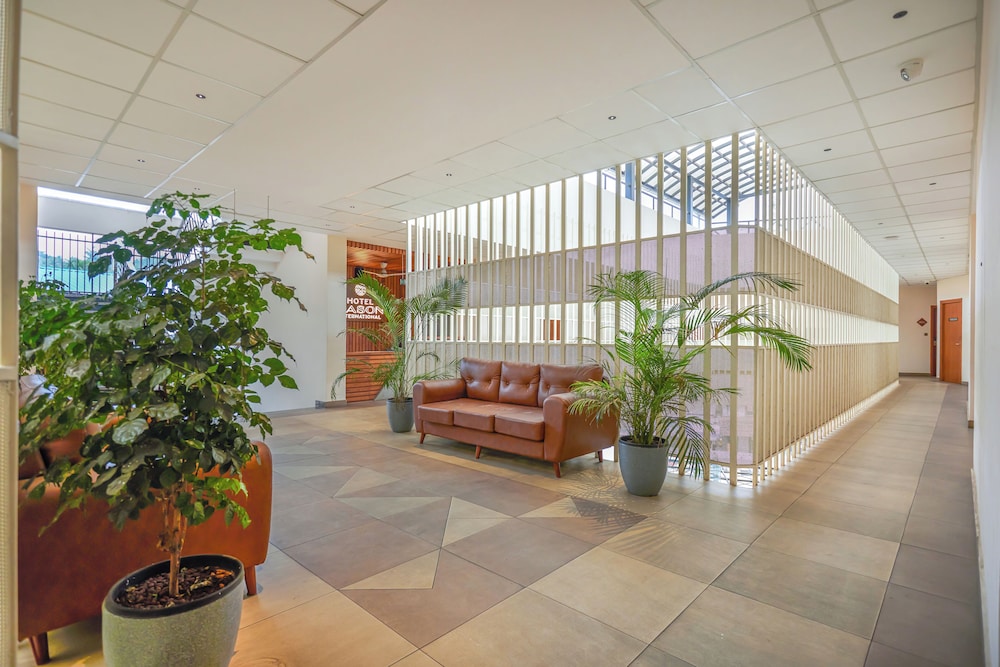 Hotel Cason International