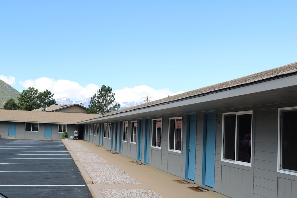 Columbine Inn