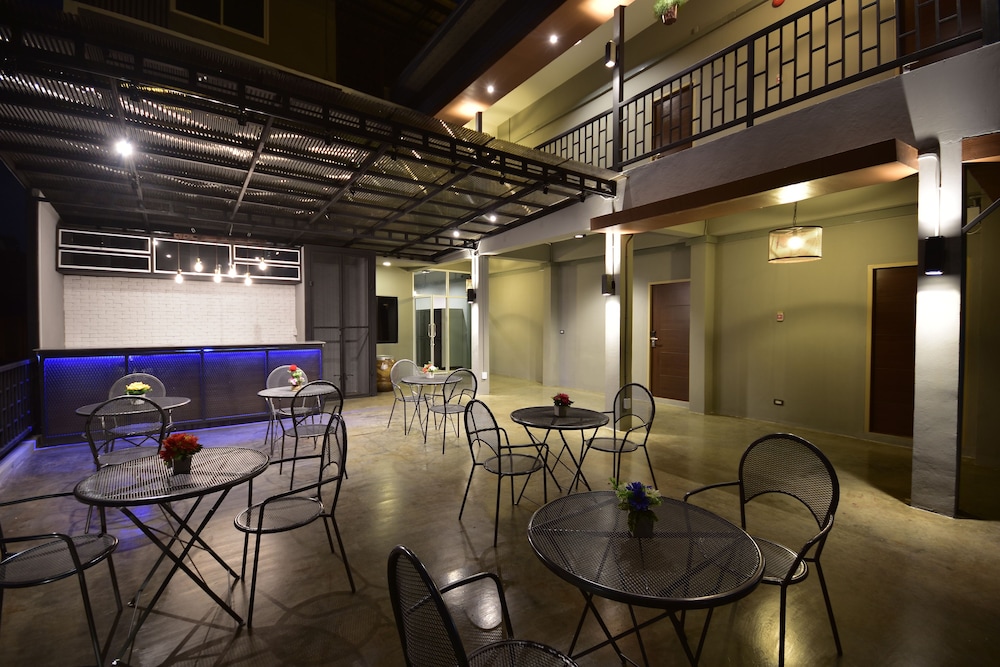 Inn Stations Hostel