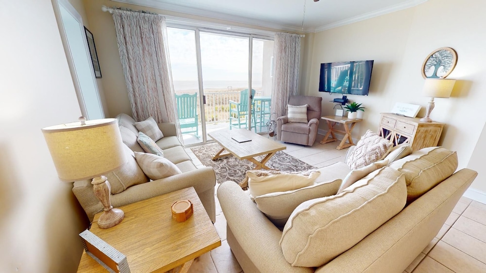 Beach House 2 by Tybee Vacation Rentals