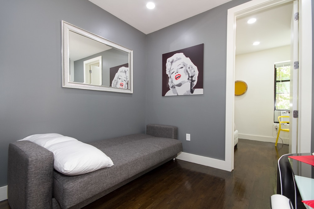 Hamilton Heights Stylish Apartments