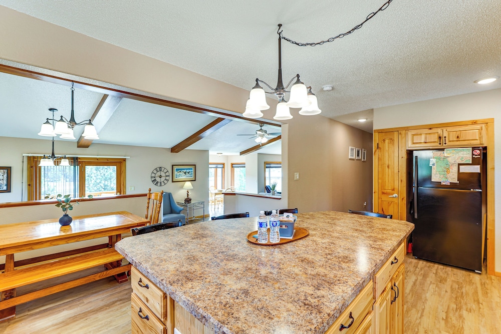 'hayward Valley House' Black Hills Family Retreat