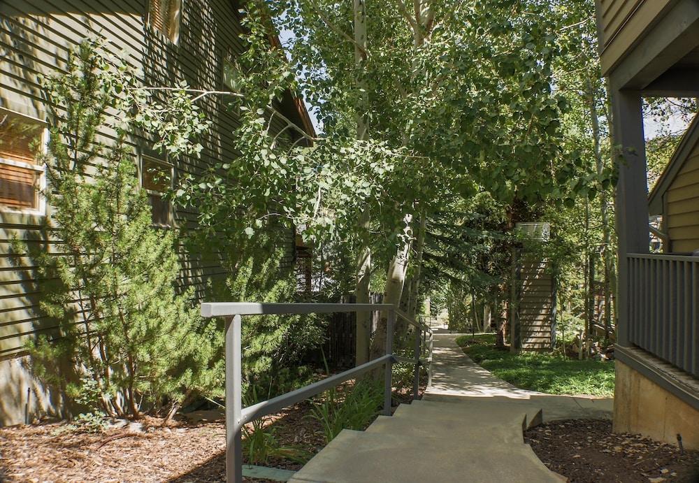 Deer Valley Escapes - Park City Ski Resort Condos