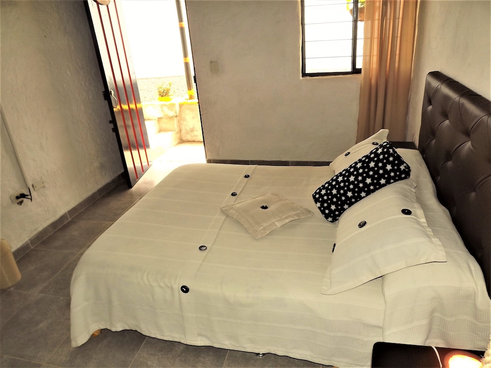 Hostal El Zorzal