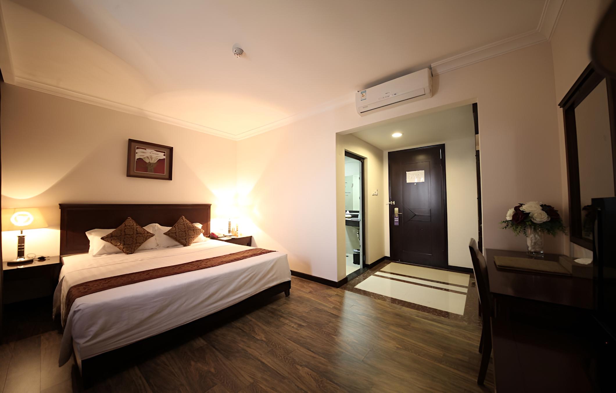 Level Hotel