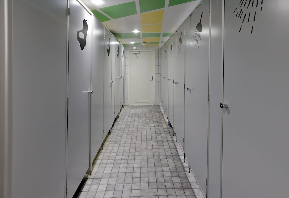 CheapSleep Helsinki - Hostel