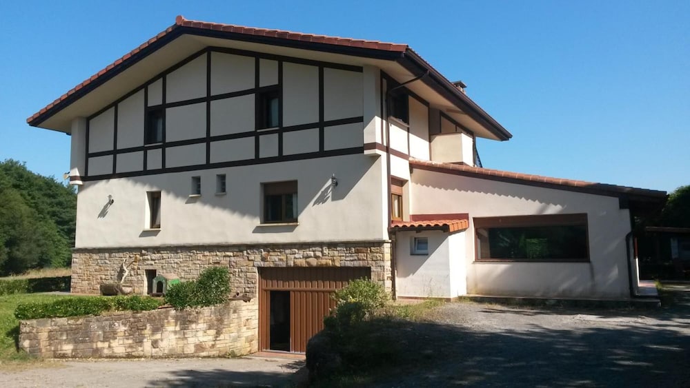 Agroturismo Ibarrondo Etxea