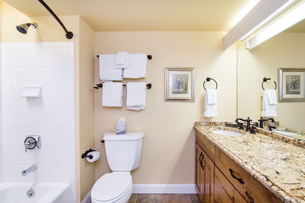 Blue Mesa Lodge 32A by Avantstay Located In The Heart Of Mountain Village w Prime Skiing Access