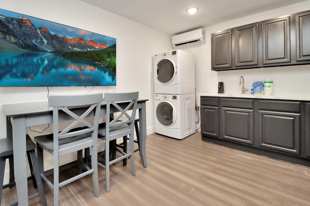Sugar Sand Cottage B