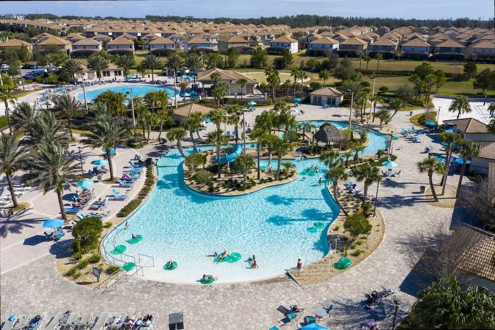Themed 5Bd Family Villa w Pool Spa Near Disney