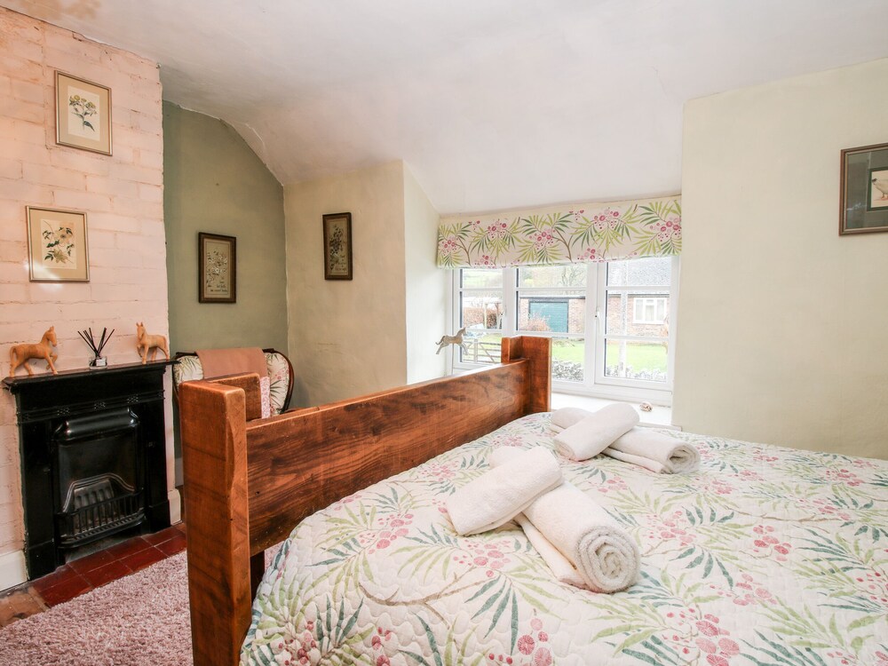 Castle Cottage view 2