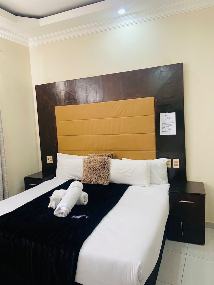DBright Guest Lodge