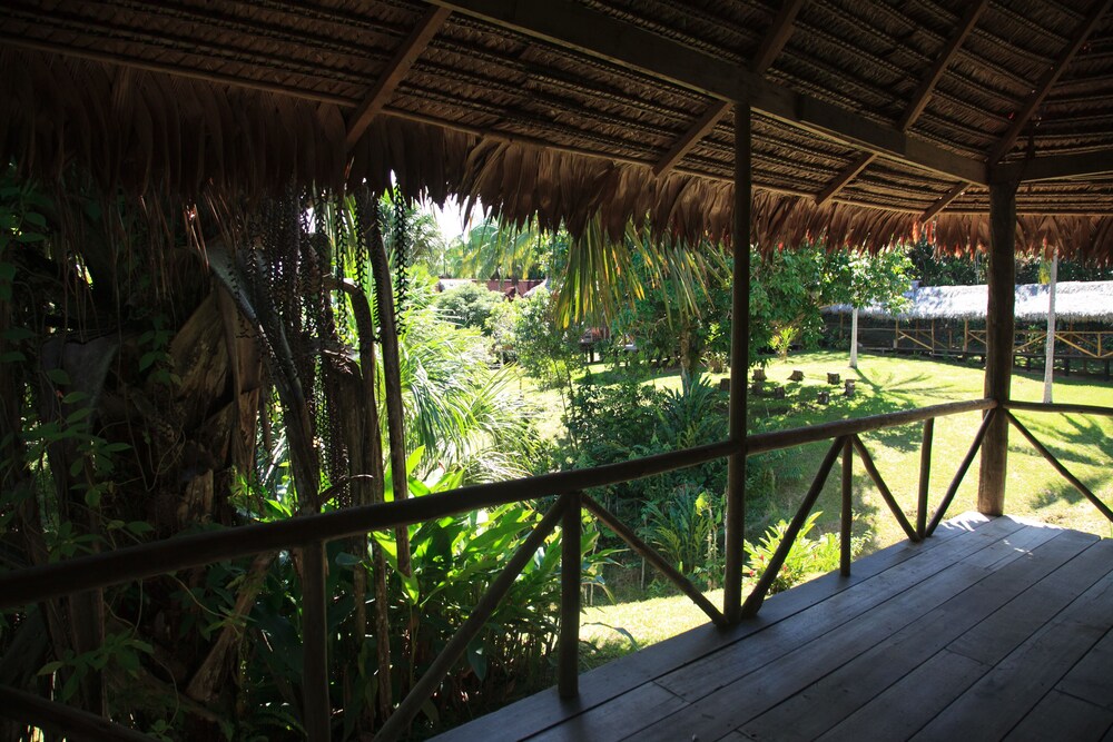 Pacaya Samiria Amazon Lodge