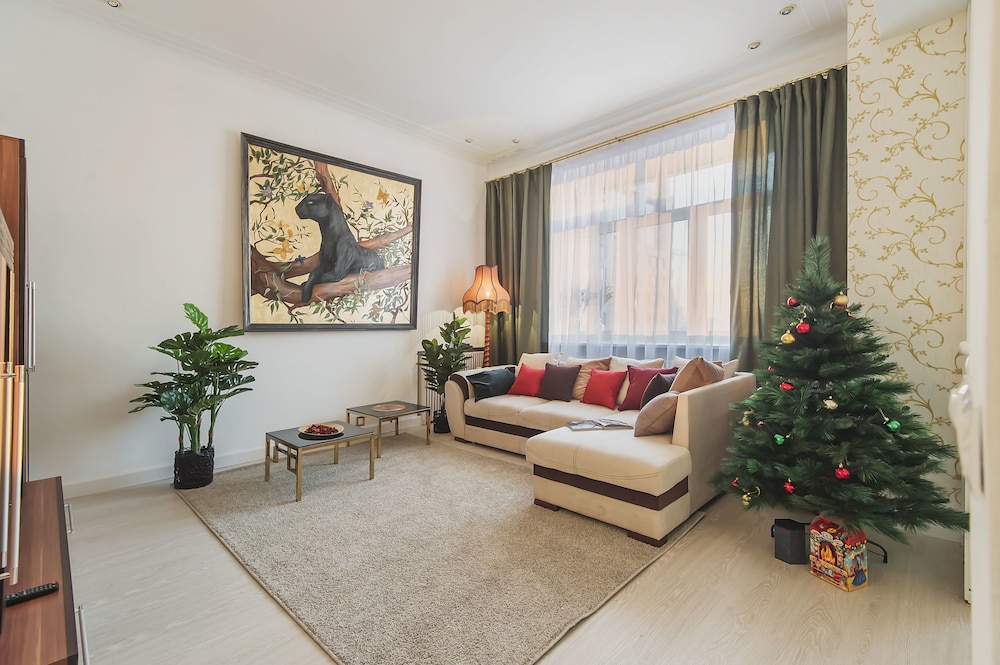 GMApartments 4 rooms with mansard on Tverskaya