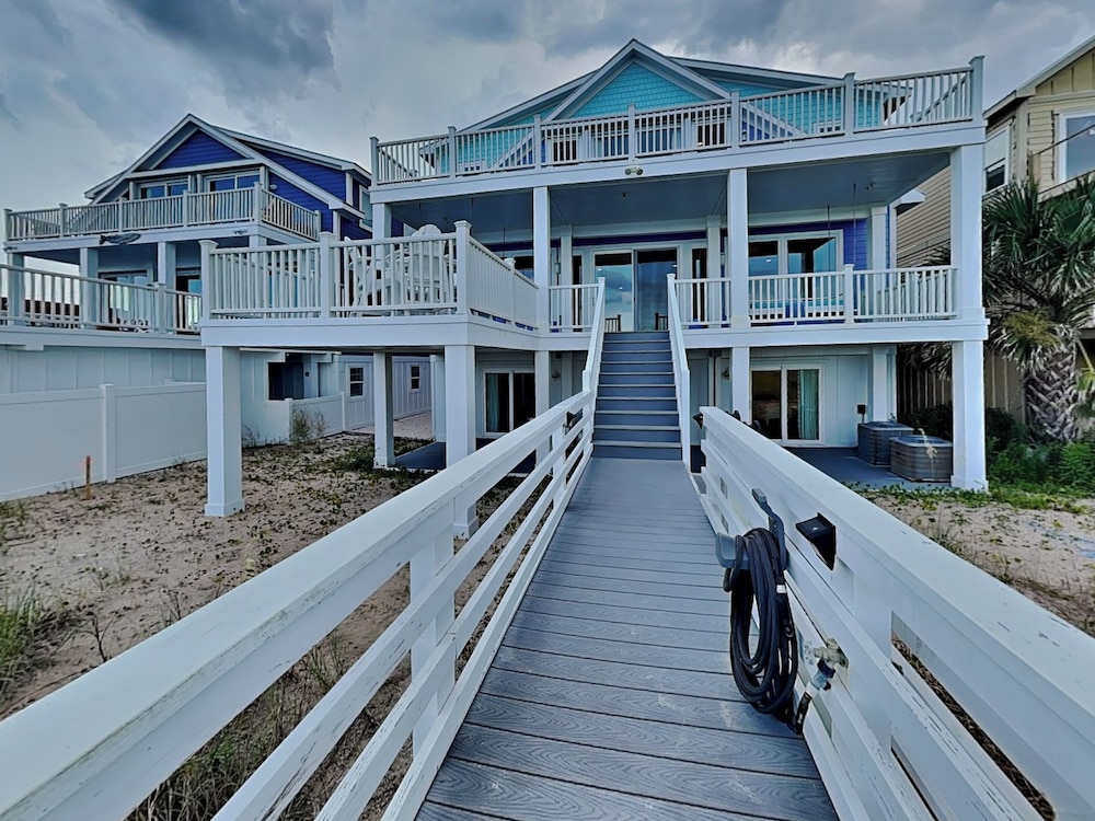 Southern Comfort by Carolina Retreats