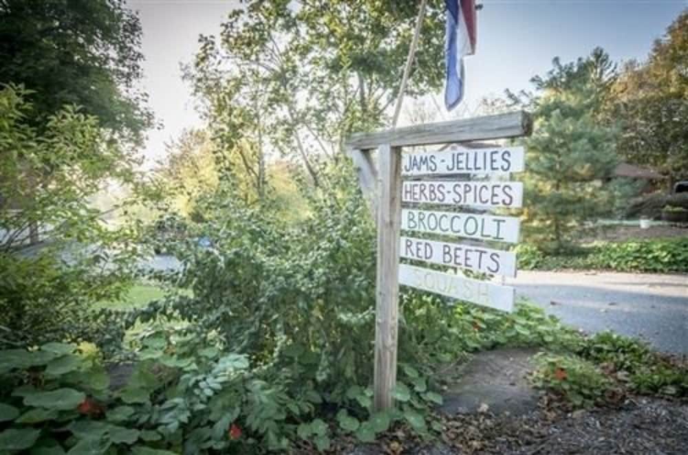 Frush Farm Bed & Breakfast