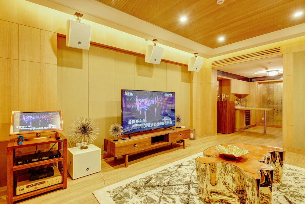 Isvara Flowing Ocean Guesthouse