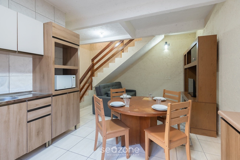 Fully Equipped Houses in a Condominium With a Pool, 110m From the Beach - Onis