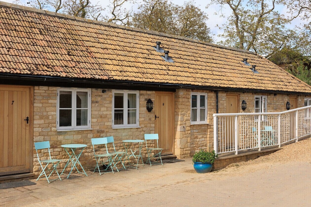 The White Hart