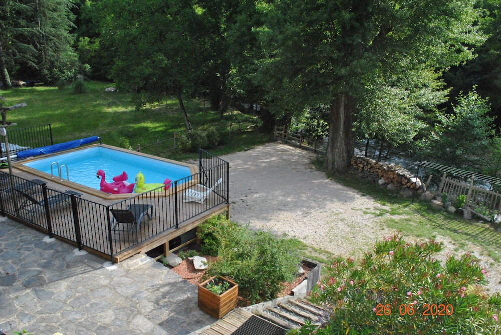 Alberguiere view 3
