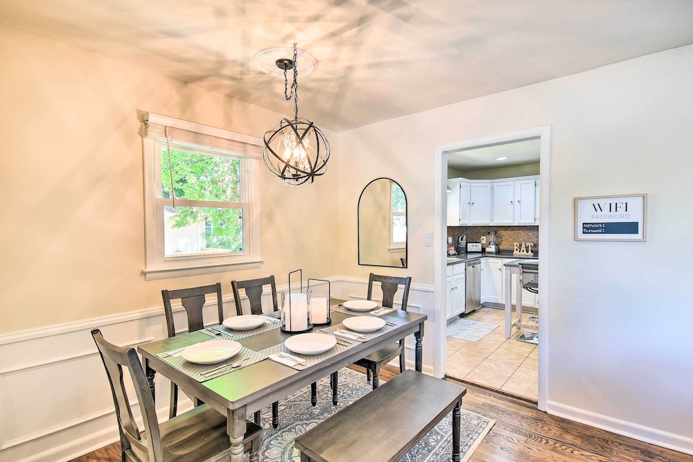 Charming Hampton Home w/ Yard: 2 Mi to Beach! view 2
