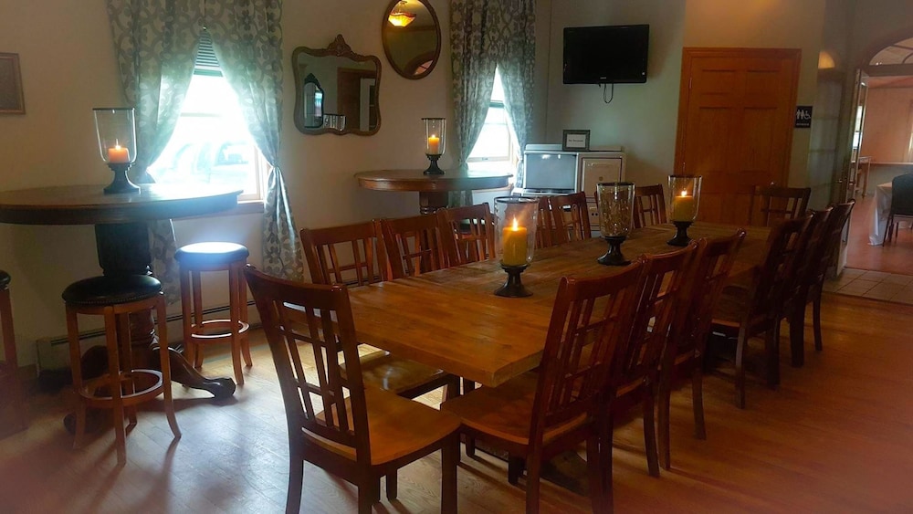 meeting & event spaces