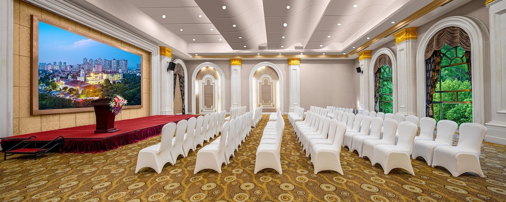 Country Garden Phoenix Hotel Chongqing