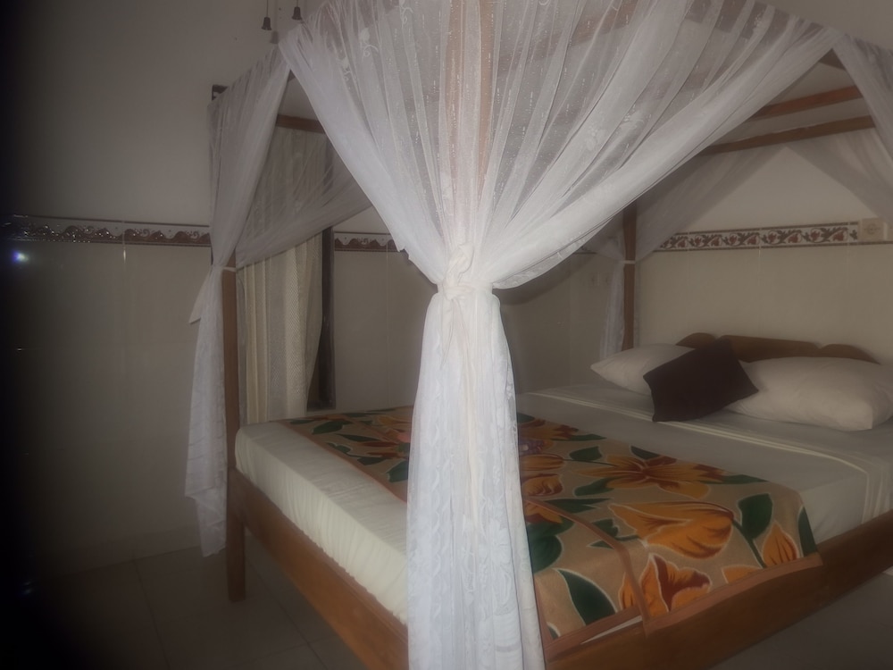 Bukit Indah Home Stay