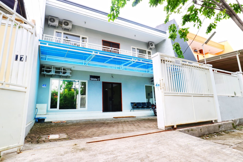 Casa Sidoluhur 17