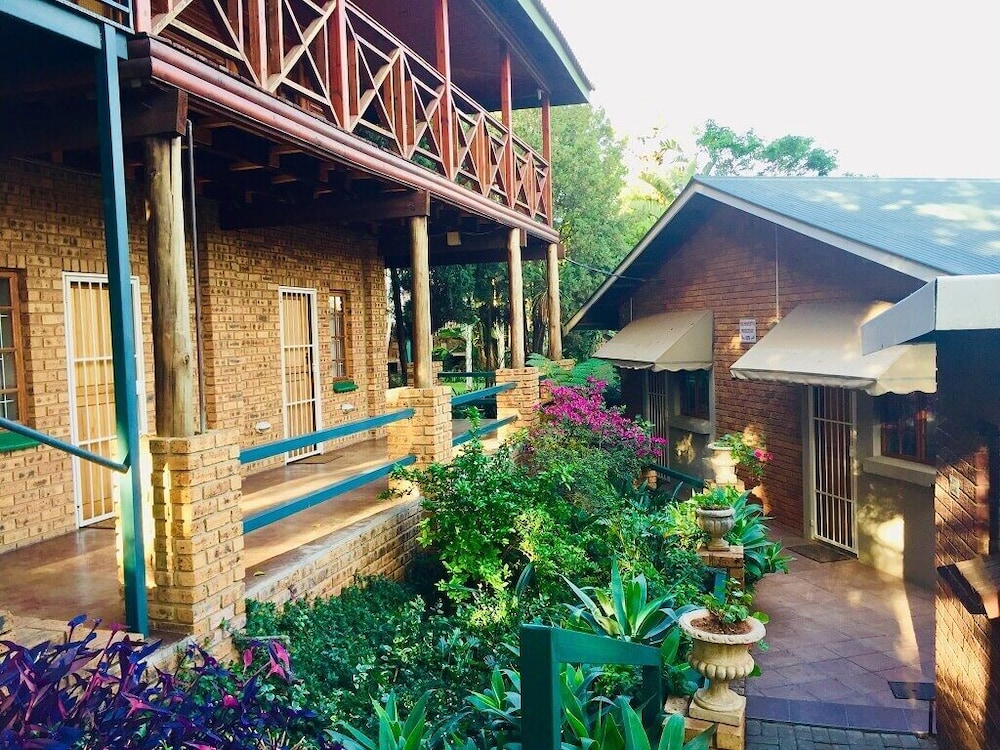 Amper Bo Guesthouse