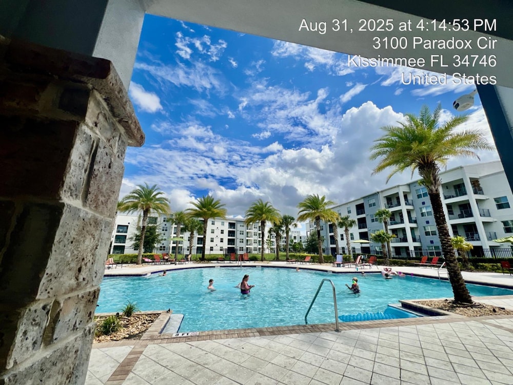 104 Modern Condo Storey Lake Disney